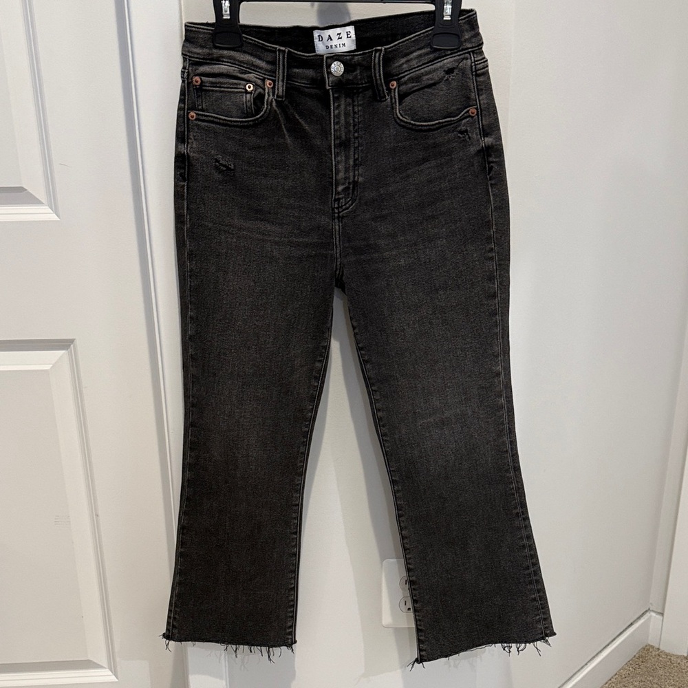 Daze Women's Charcoal Ankle Jeans